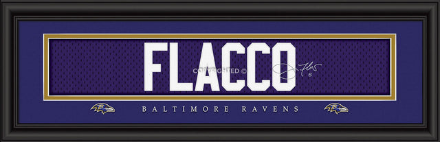 巴尔的摩乌鸦队 Joe Flacco 印刷品 - 签名 8 英寸 x 24 英寸