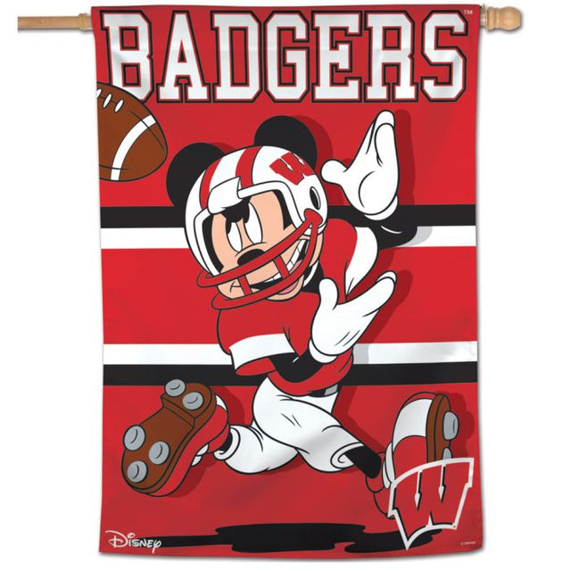 Bandera vertical de Wisconsin Badgers/Disney de 28" x 40"