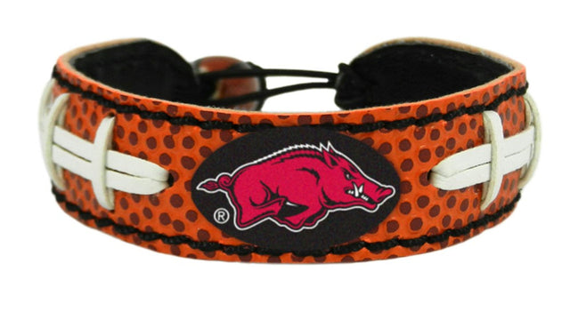 Pulsera de fútbol clásica de Arkansas Razorbacks CO