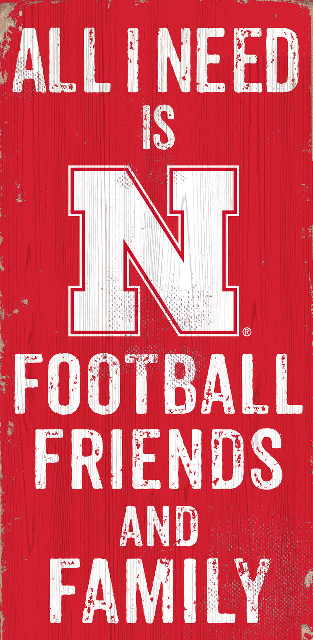 Letrero de madera de 6 x 12 pulgadas de los Nebraska Cornhuskers con diseño de fútbol para amigos y familiares