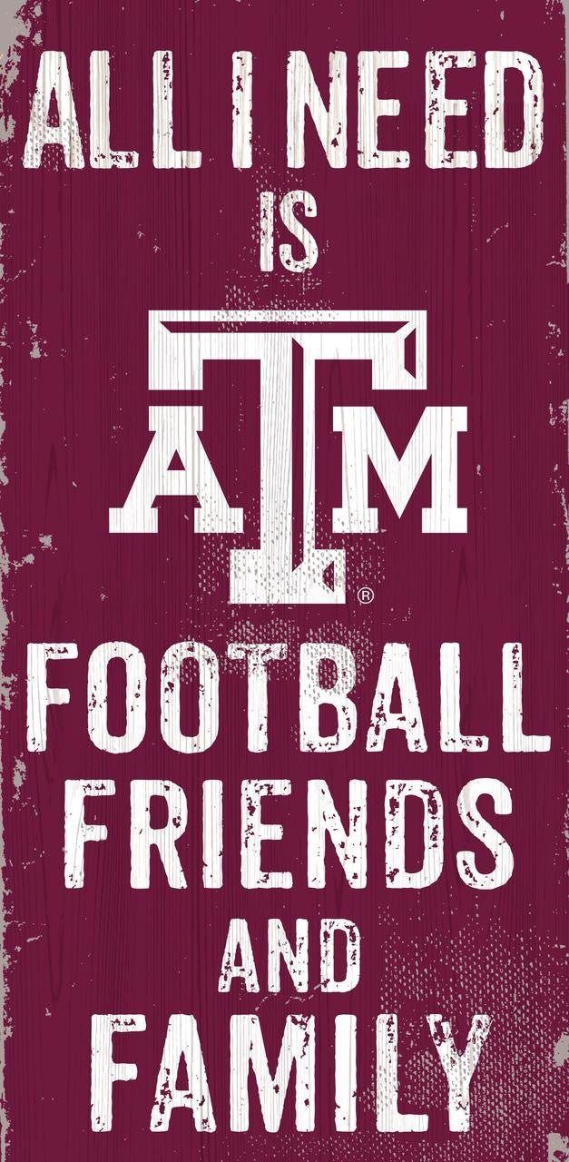 Letrero de madera de 6 x 12 de los Texas A&amp;M Aggies con diseño de amigos y familiares a color