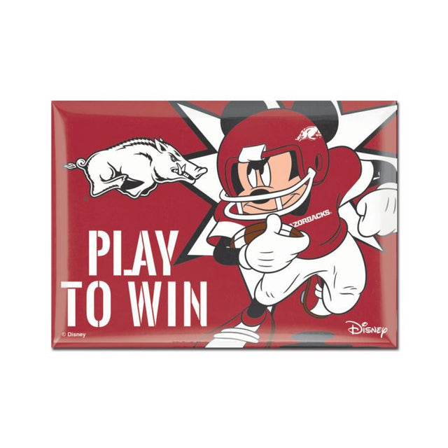 Imán de metal de 2,5" x 3,5" con la imagen de Mickey Mouse y el equipo de fútbol americano de Arkansas Razorbacks de Disney