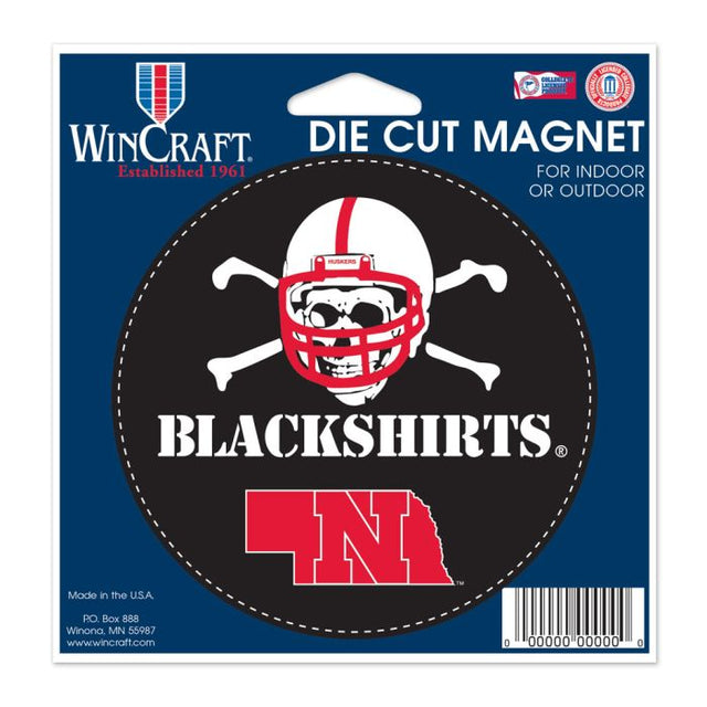 内布拉斯加州玉米剥壳机 BLACKSHIRT 模切磁铁 4.5 英寸 x 6 英寸