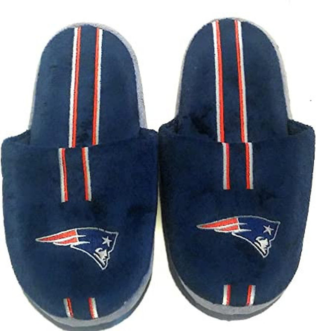 New England Patriots Slipper - Youth 4-7 Size 10-11 Stripe - (1 Pair) - M