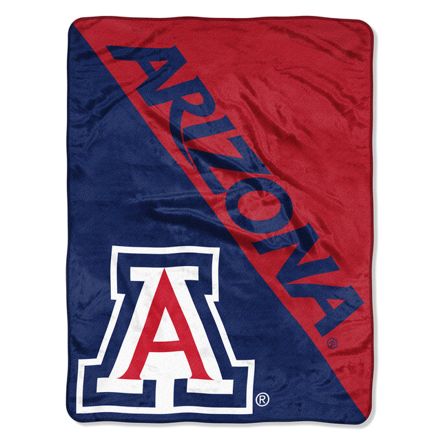 Manta Arizona Wildcats 46x60 Diseño de semitono Micro Raschel Enrollado