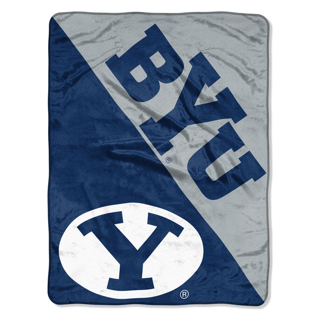 BYU Cougars 毛毯 46x60 微型拉舍尔半色调设计卷起