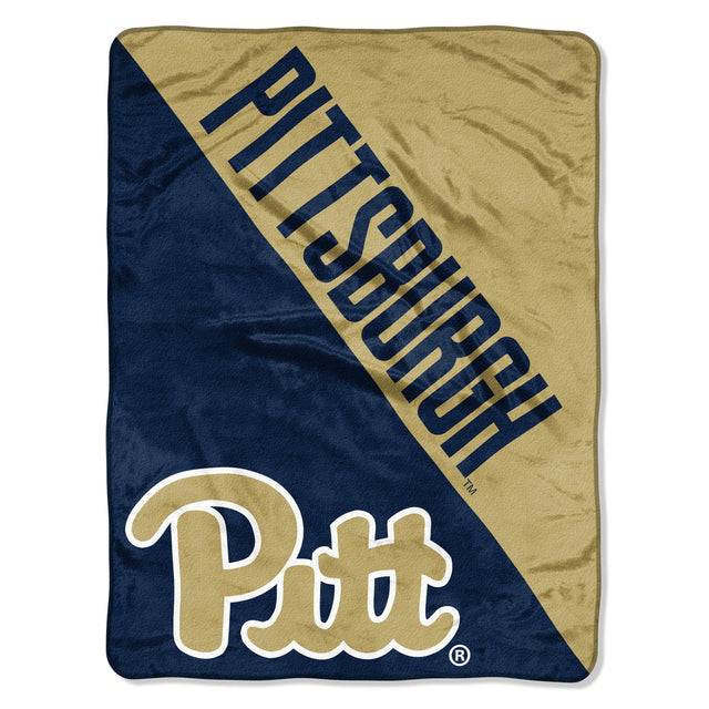 Manta de los Pittsburgh Panthers de 46 x 60, diseño de microraschel en semitono enrollada