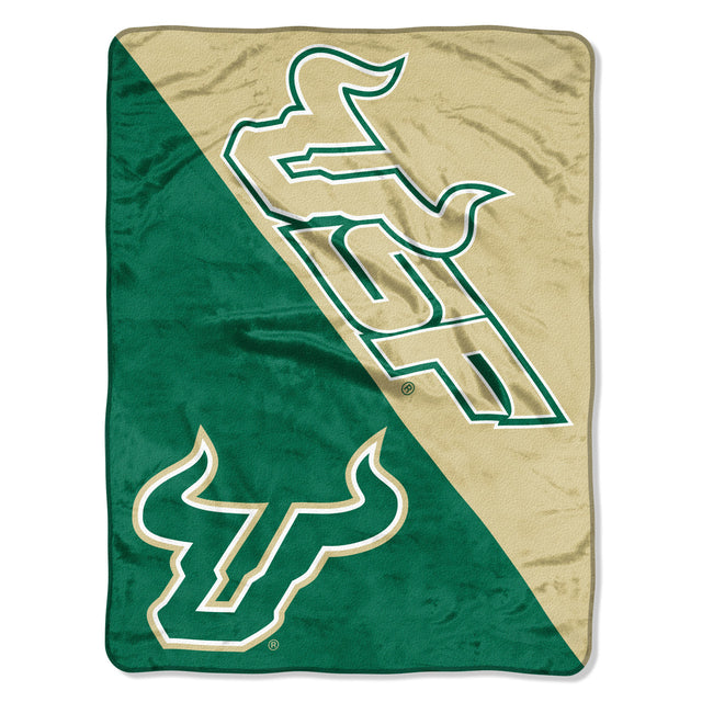 Manta de los South Florida Bulls de 46 x 60, diseño de microraschel en semitono enrollada