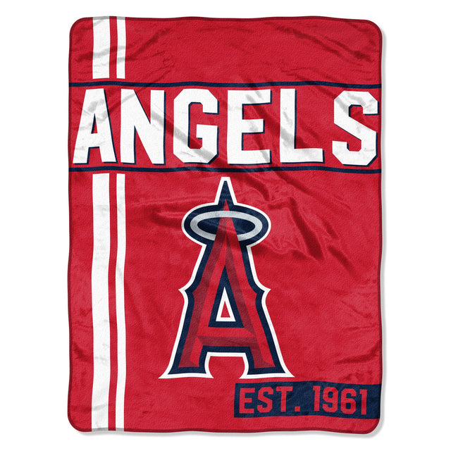 Manta de Los Ángeles Angels de 46 x 60 con diseño micro Raschel Walk Off enrollada