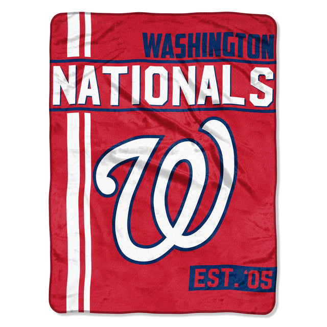 Manta de los Washington Nationals de 46 x 60 pulgadas con diseño Micro Raschel Walk Off enrollada