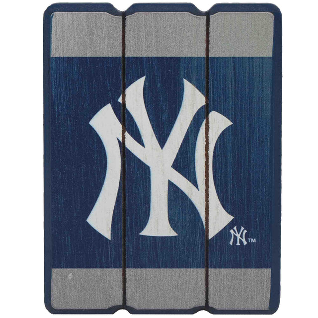 New York Yankees Oversized Planked Magnet