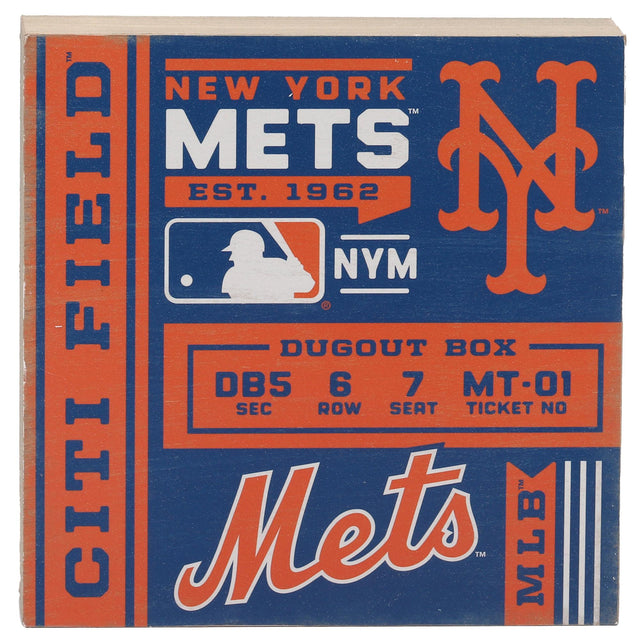 Decoración de pared de madera con entradas para el Citi Field de los New York Mets