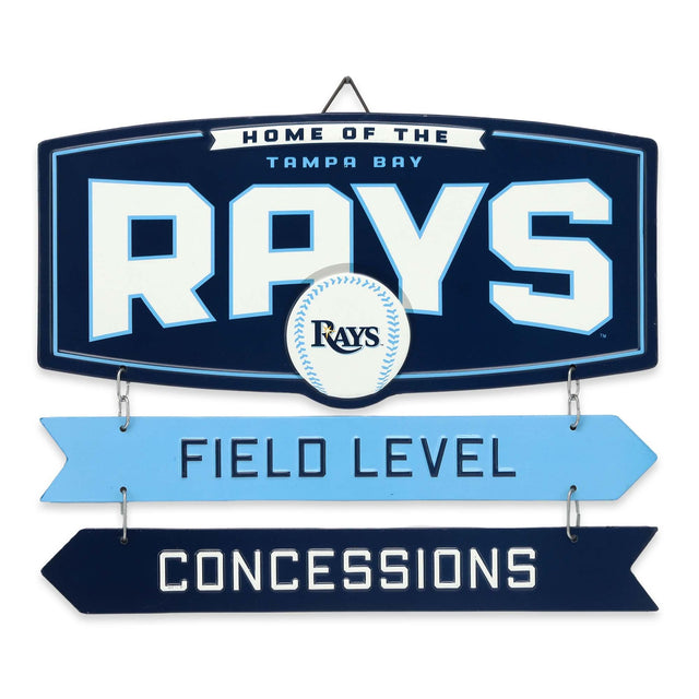 Letrero de metal con concesiones a nivel del campo de los Tampa Bay Rays