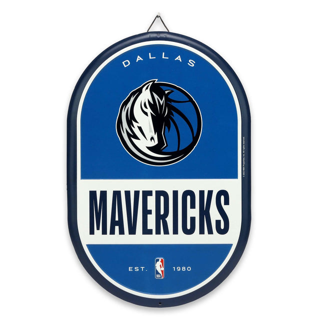 Letrero metálico ovalado con el espíritu de equipo de los Dallas Mavericks