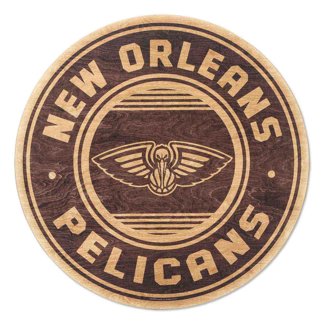 Decoración de pared redonda de madera natural con el logotipo de los New Orleans Pelicans