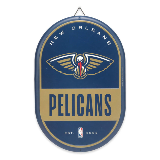 Letrero metálico ovalado con el espíritu de equipo de los New Orleans Pelicans