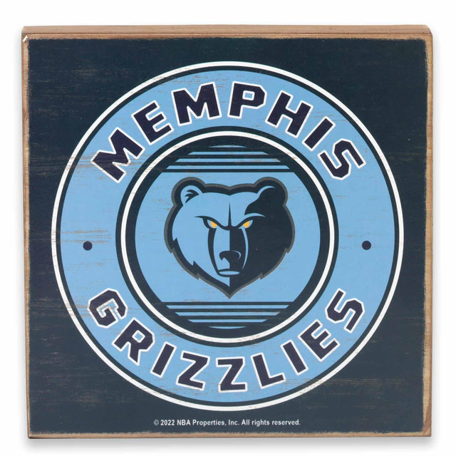 Decoración de pared de madera oscura con el logotipo de Memphis Grizzlies