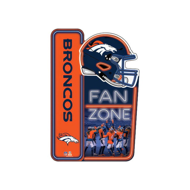 Letrero de metal de la zona de aficionados de los Denver Broncos de la NFL