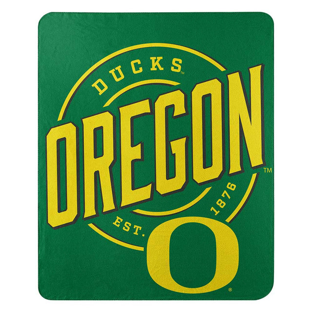 Manta de forro polar de Oregon Ducks de 50 x 60 pulgadas con diseño de campaña