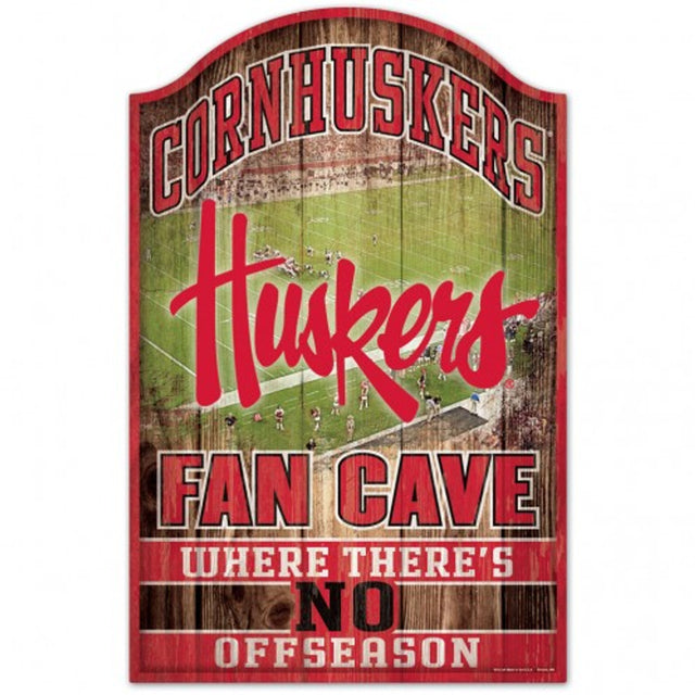 Letrero de madera de 11 x 17 de los Nebraska Cornhuskers con diseño de cueva