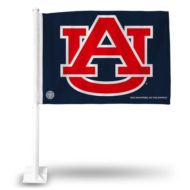 Automóvil con la bandera de los Auburn Tigers