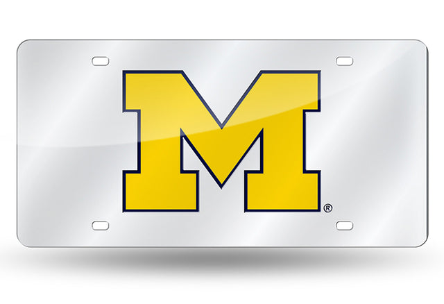 Matrícula de los Michigan Wolverines cortada con láser en color plata