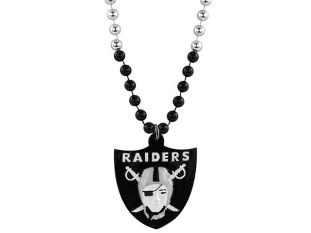 Cuentas de los Raiders de Las Vegas con medallón estilo Mardi Gras