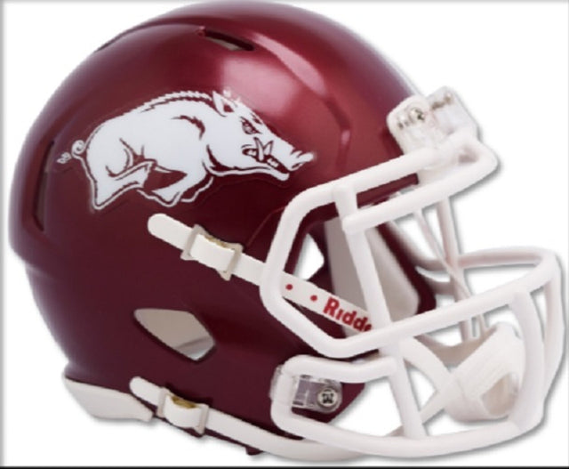 Réplica de casco de velocidad de lujo de Arkansas Razorbacks