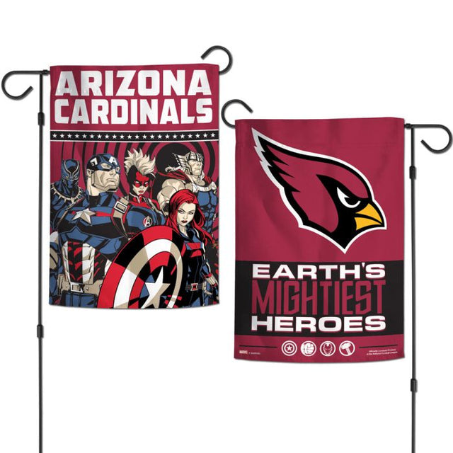 Arizona Cardinals / Marvel (C) Banderas de jardín Marvel 2021 de 2 lados, 12,5" x 18"