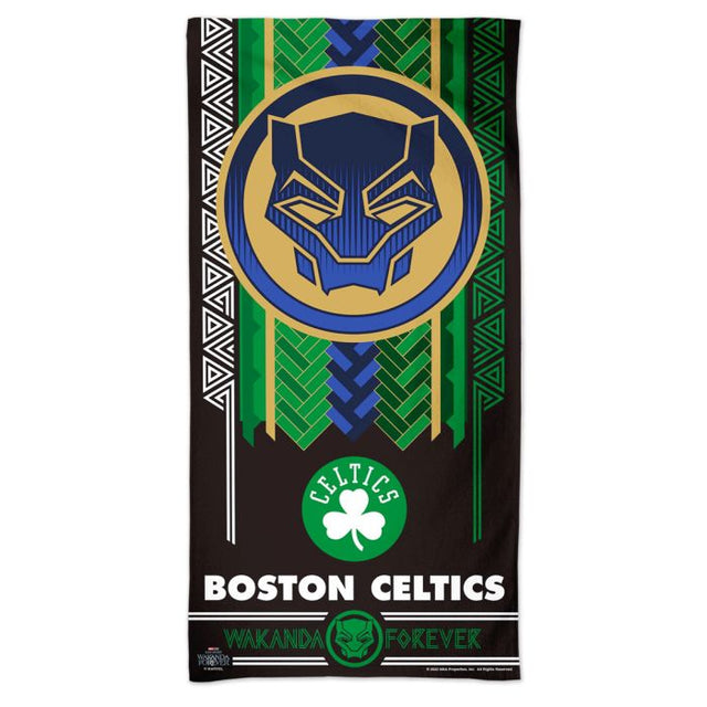 Toalla de playa Marvel Spectra de Boston Celtics/Marvel (C) 2022 de 30" x 60"