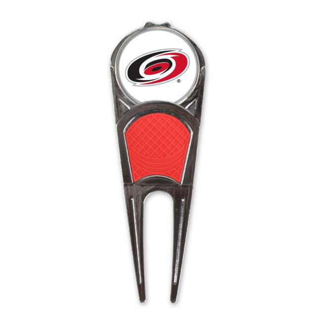 Herramienta para reparar marcas de pelotas de golf de los Carolina Hurricanes*