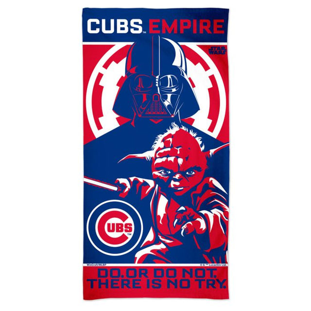 Toalla de playa Spectra de 30" x 60" con la imagen de YODA y DARTH VADAR de los Chicago Cubs y Star Wars