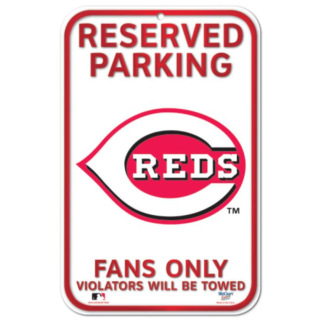 Señal de plástico de estacionamiento reservado de los Cincinnati Reds de 11" x 17"