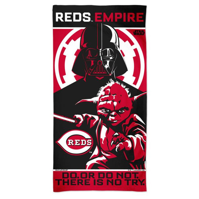 Toalla de playa Spectra de 30" x 60" con los Cincinnati Reds y la película Star Wars YODA y DARTH VADAR