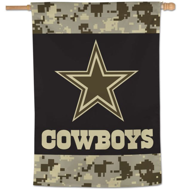 Bandera vertical con camuflaje digital de los Dallas Cowboys de 28" x 40"