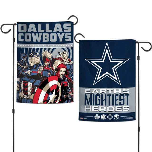 Dallas Cowboys / Marvel (C) 2022 Marvel Garden Flags 2 sided 12.5" x 18"