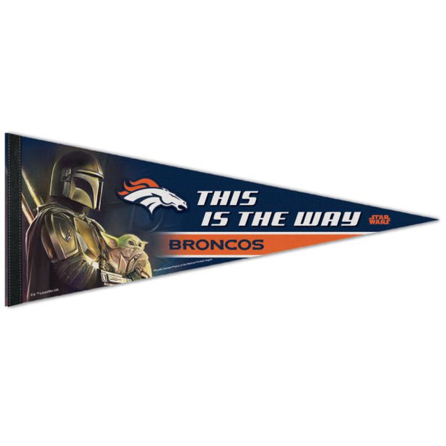 Banderín premium de los Denver Broncos/Star Wars Mandalorian de 12" x 30"