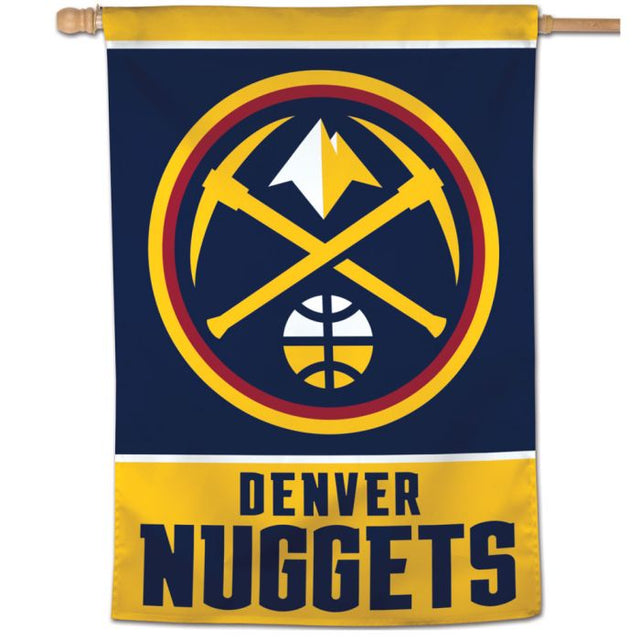 Bandera vertical de los Denver Nuggets de 28" x 40"