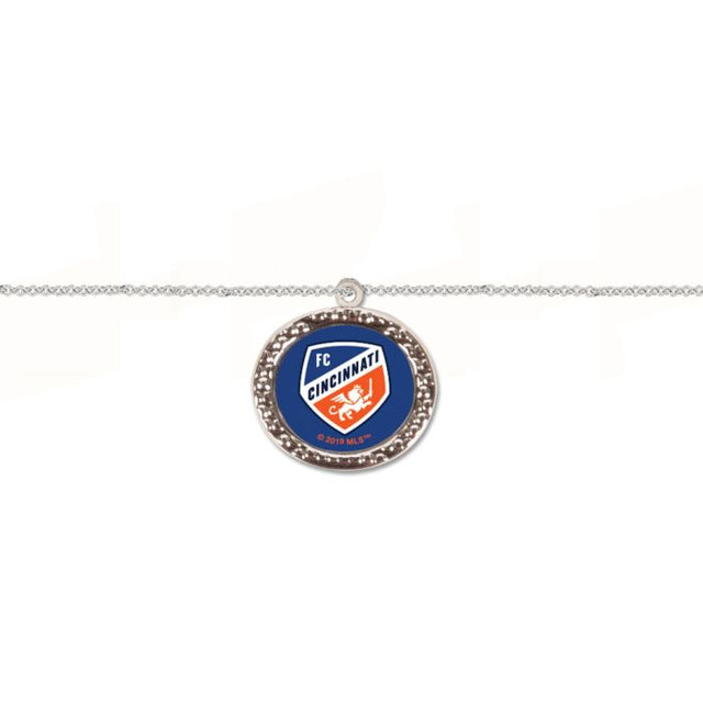 Pulsera del FC Cincinnati con dije en caja de joyería