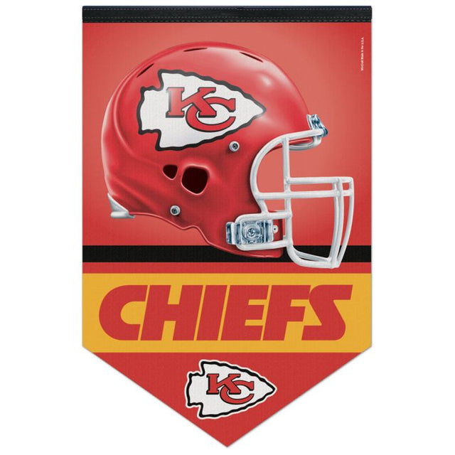 Bandera de fieltro premium de los Kansas City Chiefs de 17" x 26"