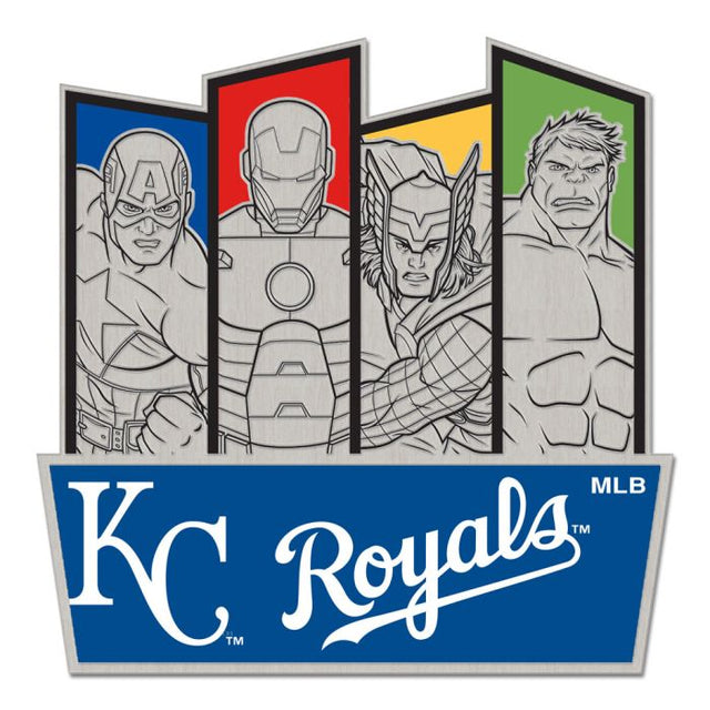 Tarjeta de joyería con pin de colección de MARVEL de Kansas City Royals/Marvel (c) 2021