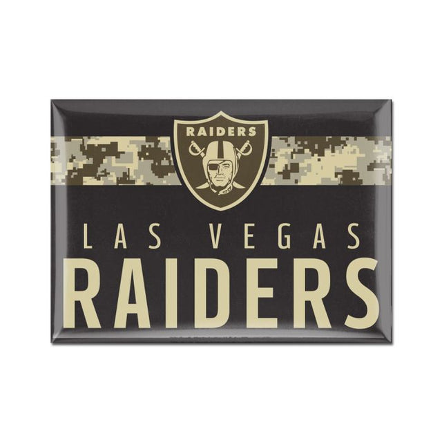 Imán de metal estándar de los Raiders de Las Vegas de 2,5" x 3,5"