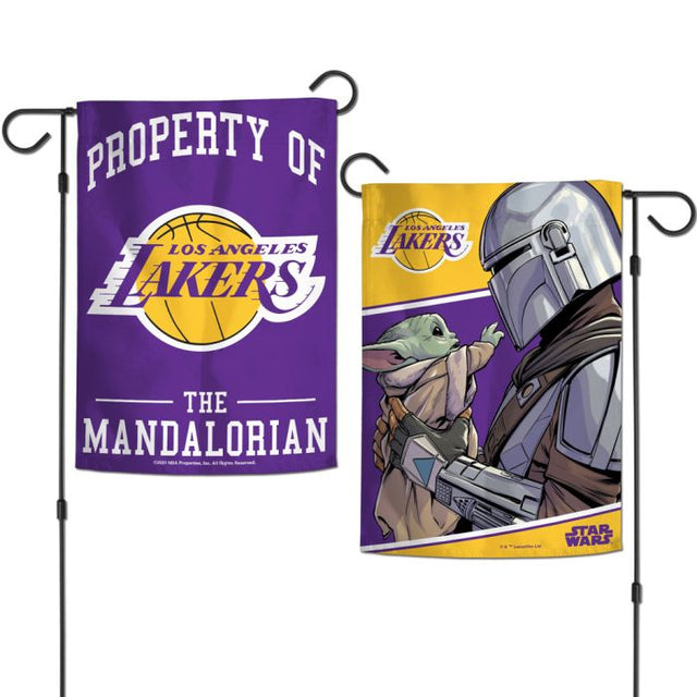 Banderas de jardín de Los Angeles Lakers / Star Wars Mandalorian de 2 lados 12,5" x 18"