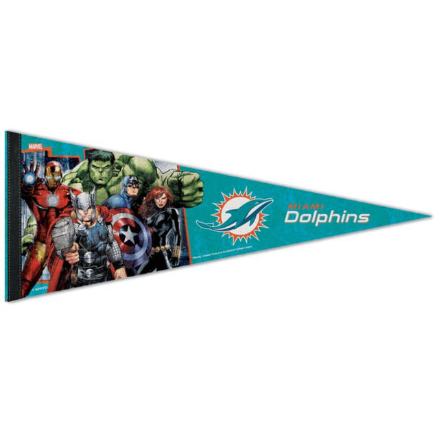 Banderín premium de Marvel de 12" x 30" de los Miami Dolphins/Marvel (C) 2021