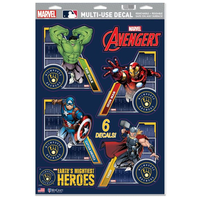 Milwaukee Brewers / Marvel (c) Calcomanía multiusos MARVEL 2021 de 11" x 17"