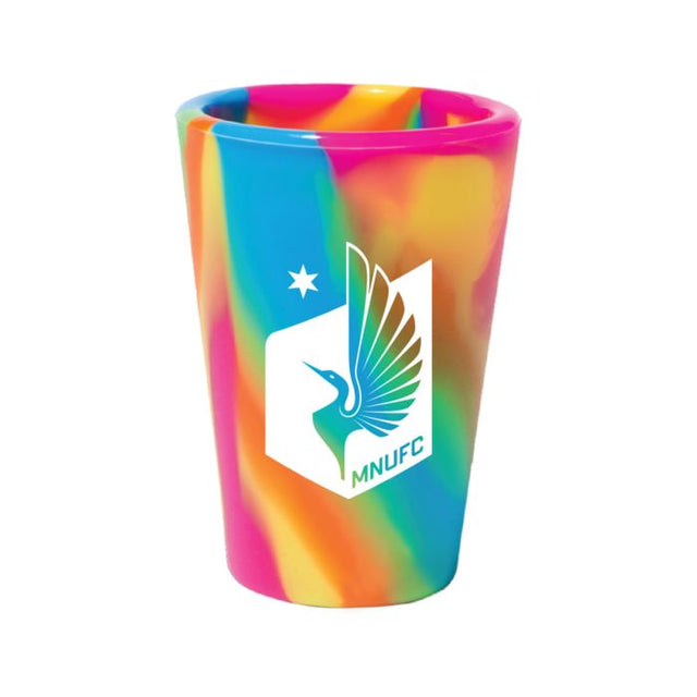 Vaso de chupito de silicona de 1,5 oz con el logo HIPPIE HOPS del Minnesota United FC