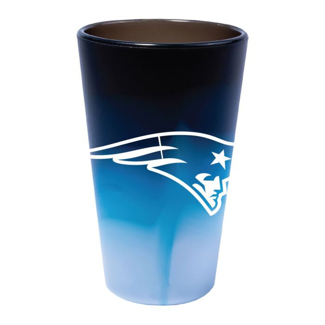 New England Patriots Fashion 16 oz Silicone Pint Glass