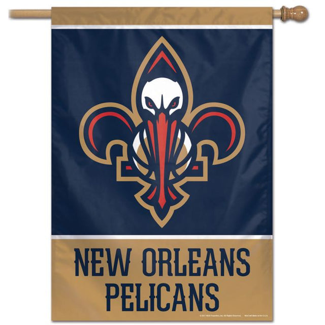 Bandera vertical de los New Orleans Pelicans de 28" x 40"