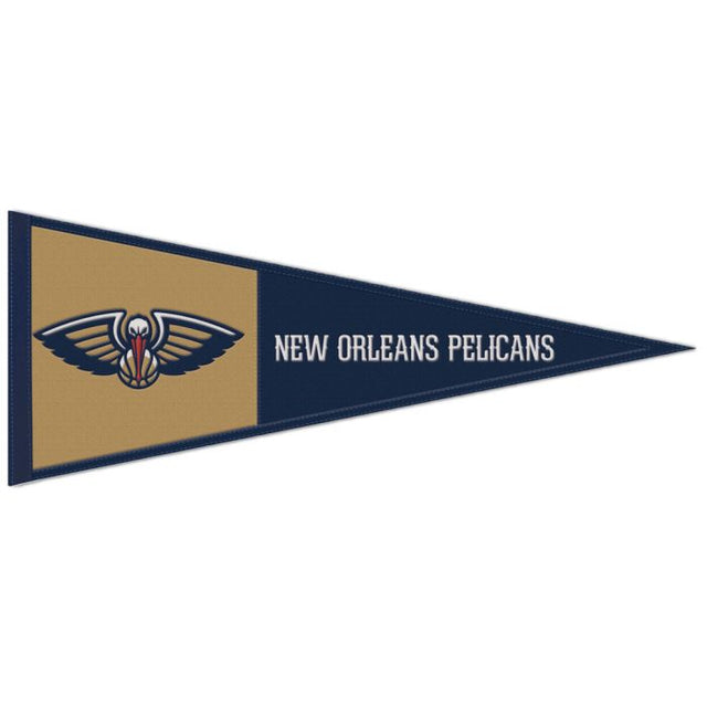 Banderín de lana de los New Orleans Pelicans de 13" x 32"