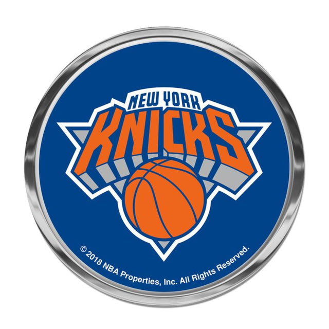 Emblema de metal cromado abovedado de los New York Knicks